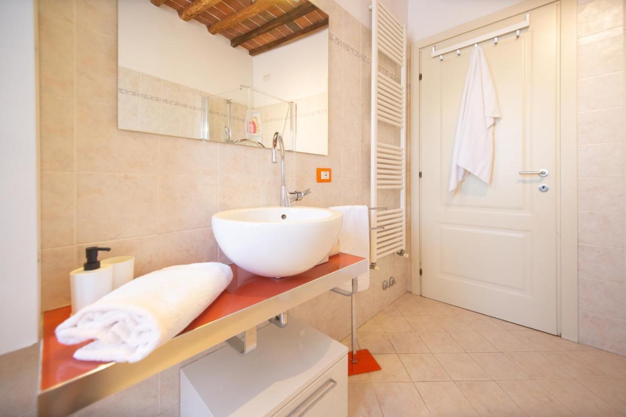Serena Apartment, Cosy Close Center Town Lucca Exterior foto