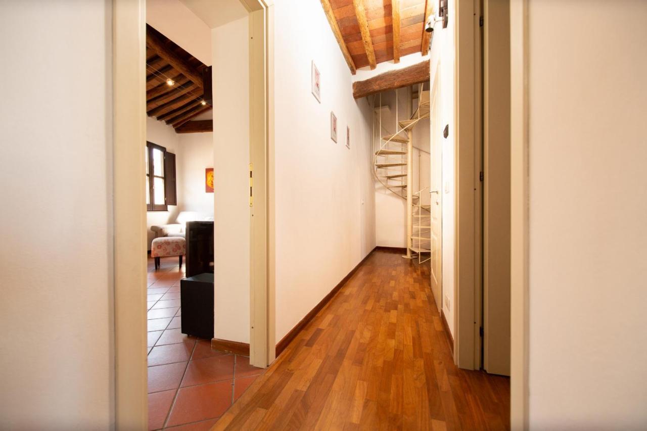 Serena Apartment, Cosy Close Center Town Lucca Exterior foto